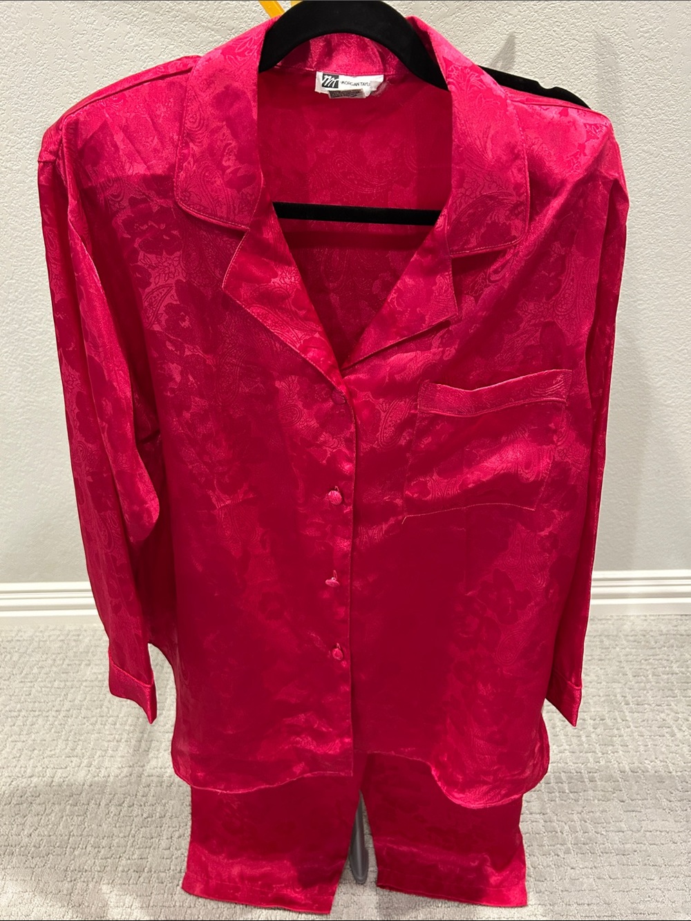 Morgan Taylor Hot Pink Satin Pajama Set with Subtle Jacquard